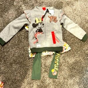 NWT! Disney Minnie Mouse 3 piece Outfit, 6T